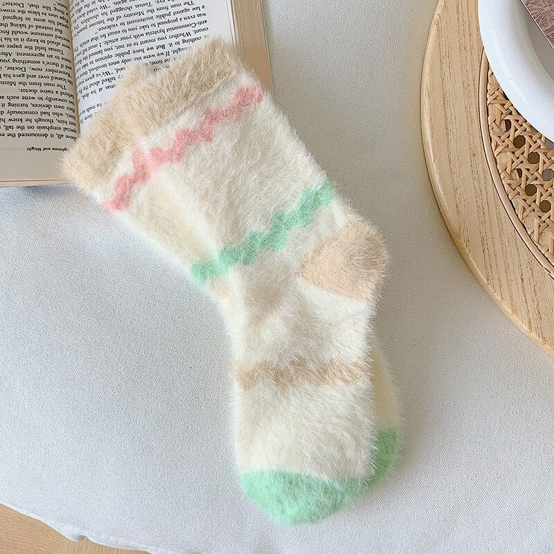 Chaussettes femme moelleuses pastel
