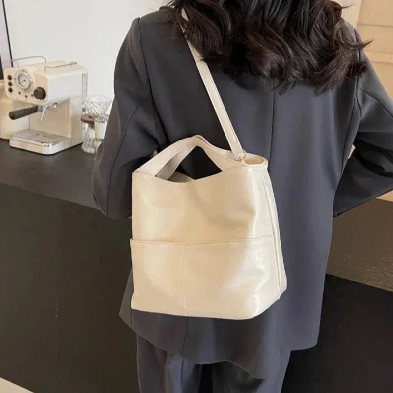 Sac à Main Fourre-Tout Spacieux Design Minimaliste et Élégant