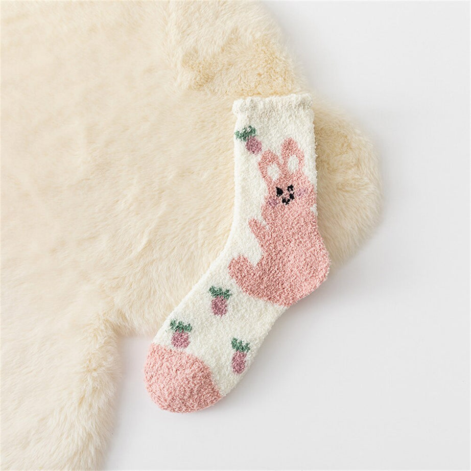Chaussettes pelucheuses animaux pour femme Ember