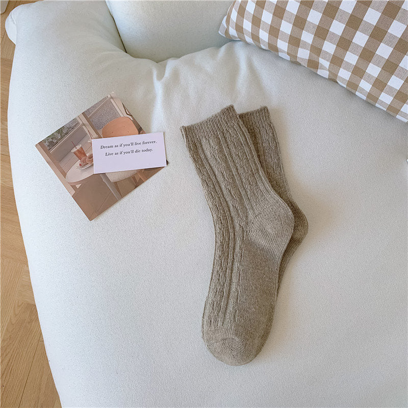 Chaussettes femme longues et douces à motif tressé Michaela