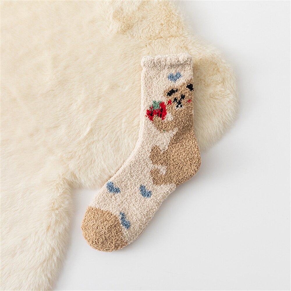 Chaussettes pelucheuses animaux pour femme Ember