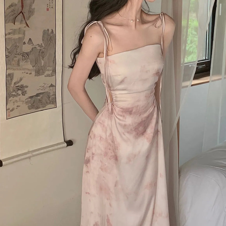 Robes mi-longues en satin pour femmes