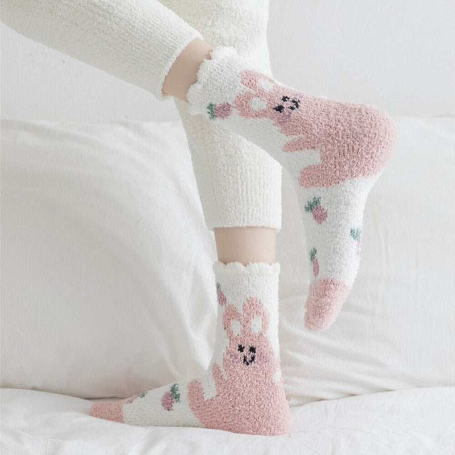 Chaussettes pelucheuses animaux pour femme Ember