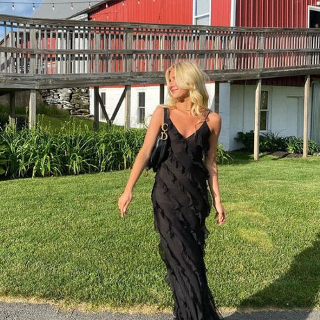 Betty – Elegantes Maxi-Abendkleid mit Rüschen und tiefem V-Ausschnitt für Damen