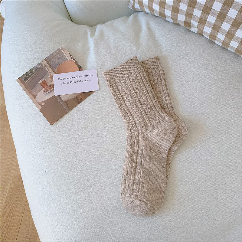 Chaussettes femme longues et douces à motif tressé Michaela