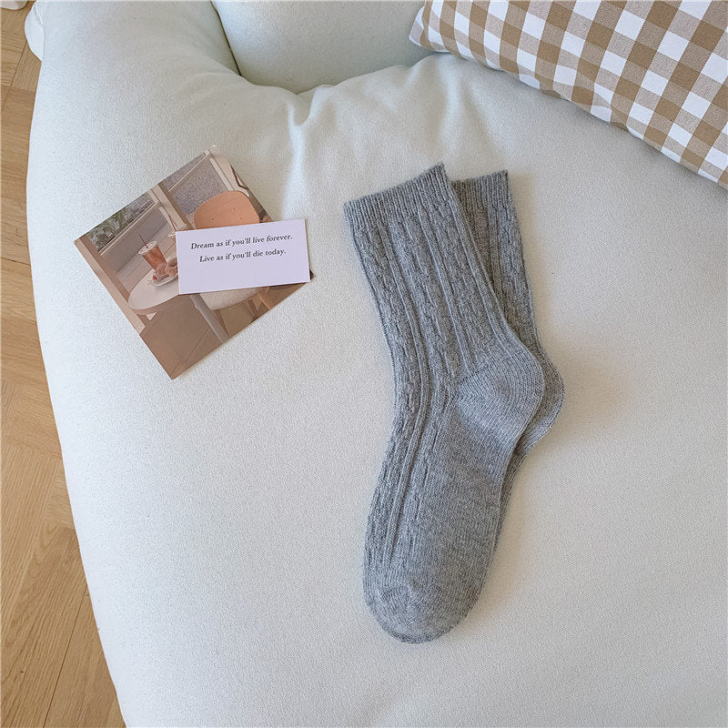 Chaussettes femme longues et douces à motif tressé Michaela