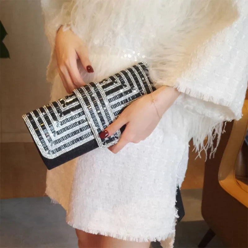 Sac à main pochette noir