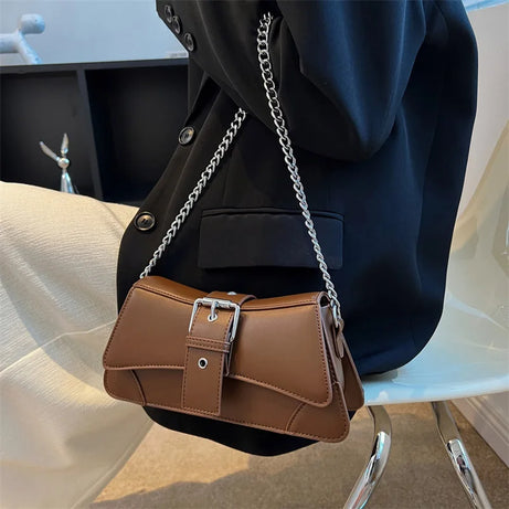Sac à main rectangulaire à chaîne