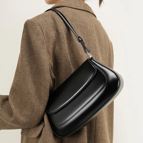 Sac à main cuir noir rigide