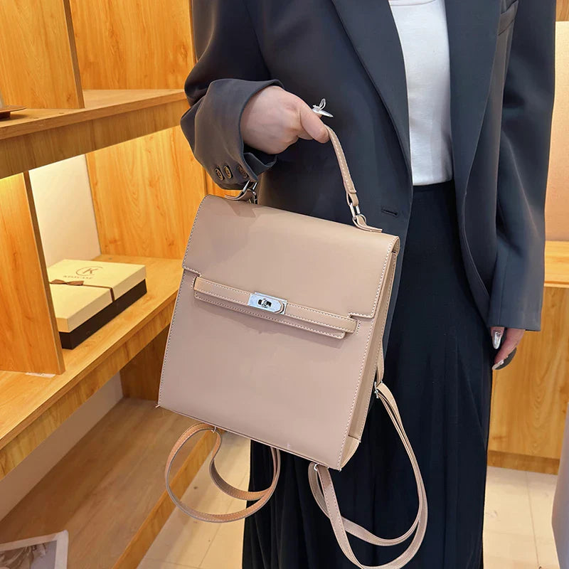 Sac à Main et à Dos Femme Élégant et Carré