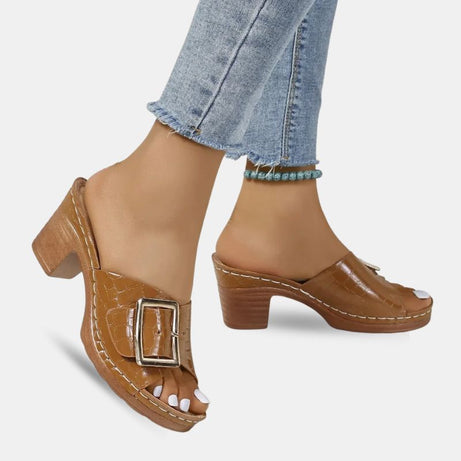 Sandale Sabot Femme avec Lanière en Simili Cuir