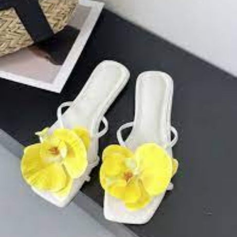 Sandales Plates d’Été à Fleur Ornementale