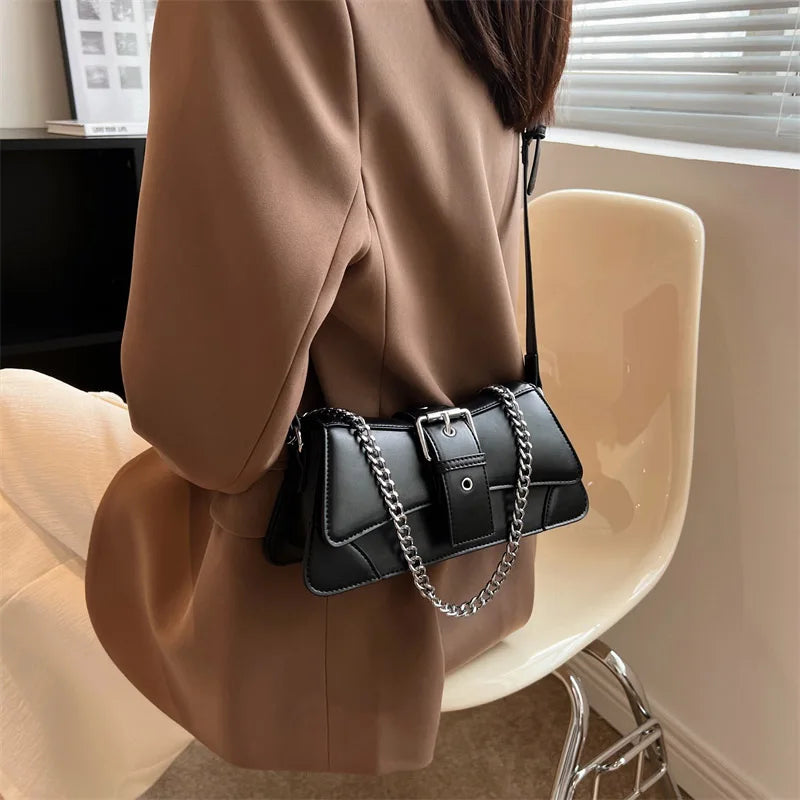 Sac à main rectangulaire à chaîne