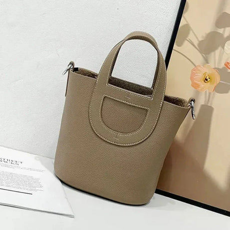 Sac Femme Seau Souple et Élégant