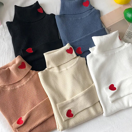 Rollkragenpullover mit Herzstickerei für Damen