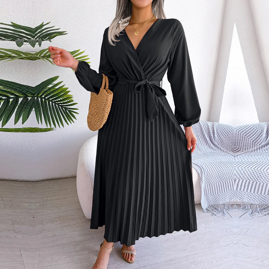 Nadine – Langes Plissee-Abendkleid mit V-Ausschnitt für Damen