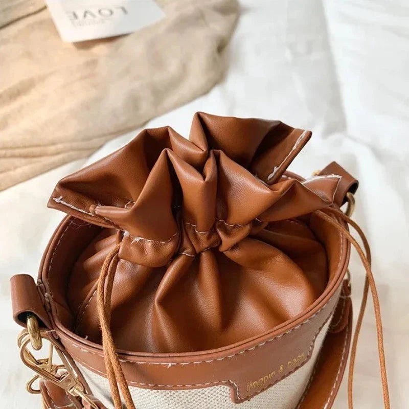 Sac à main seau beige clair tendance