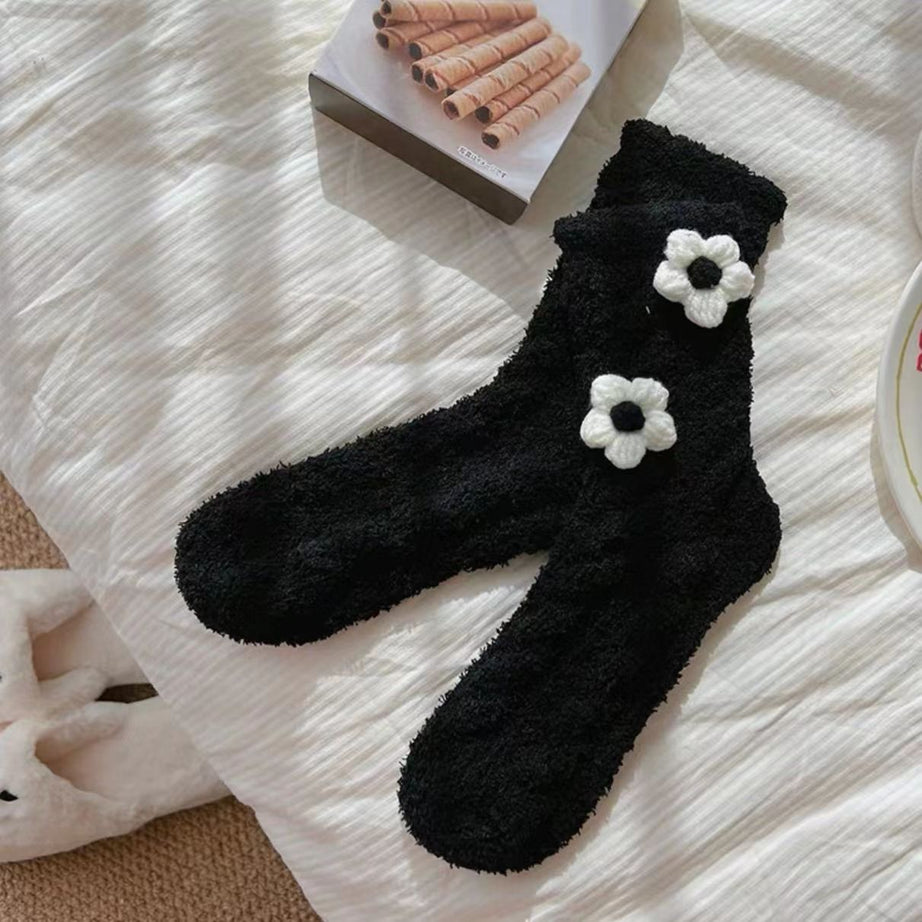 Chaussettes chaudes femme à fleurs