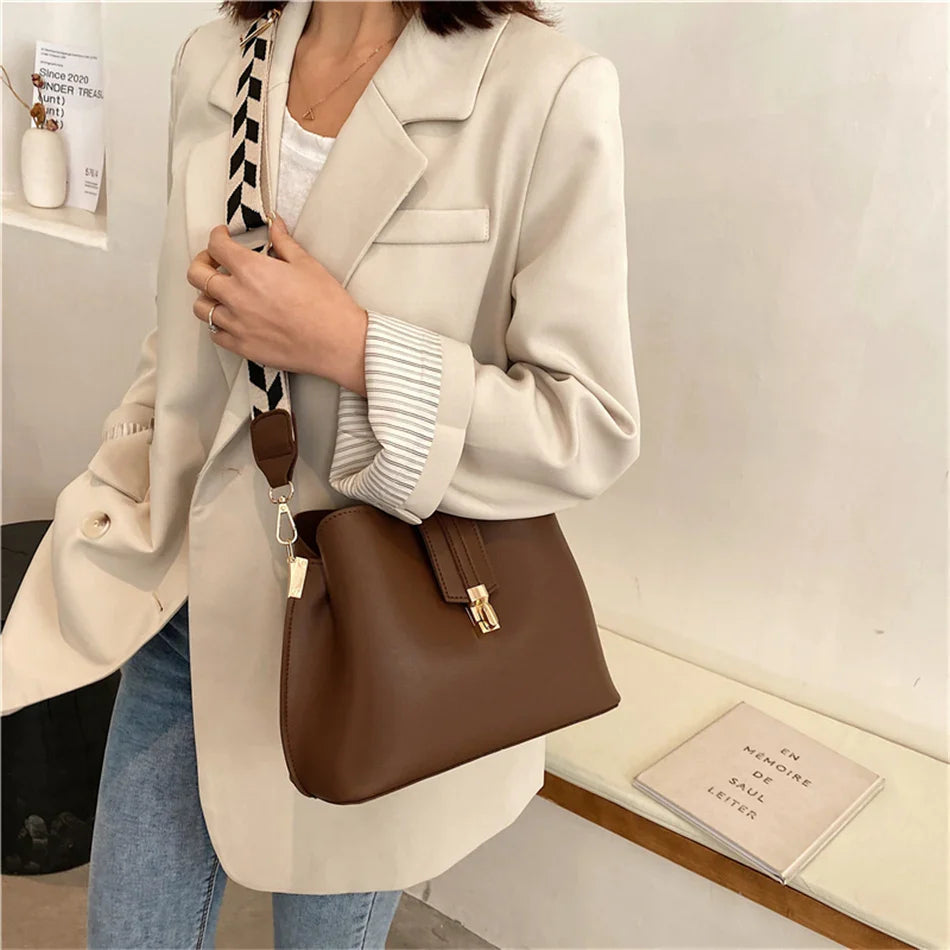 Sac à Main Femme Avec Large Bandouliere