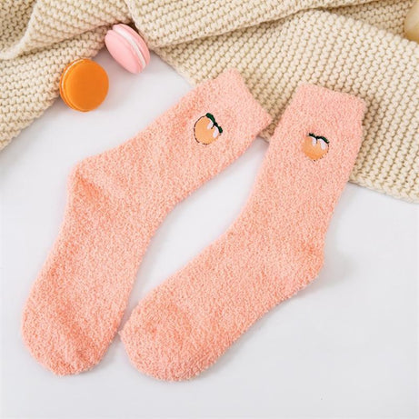 Chaussettes chaudes et moelleuses pour femme avec broderie décorative de fruits Anna