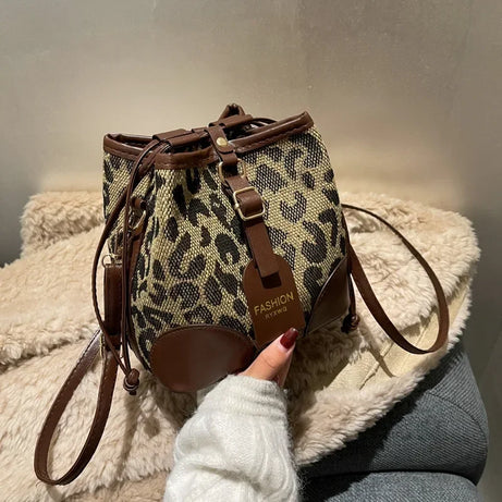 Sac à Main Fourre Tout à Motif Léopard