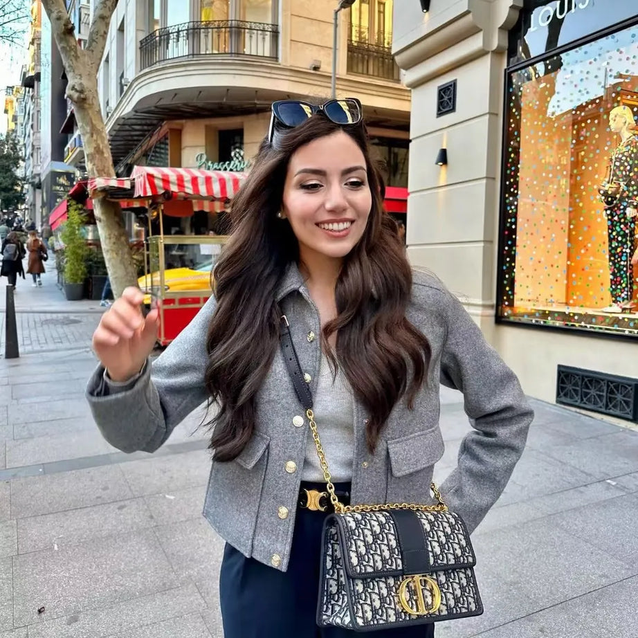 Chic Single-Breasted Jacket for Women