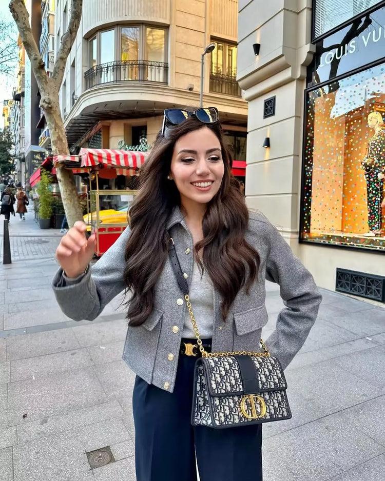 Chic Single-Breasted Jacket for Women