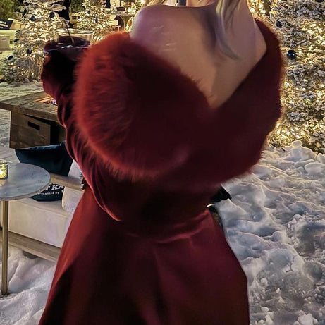 Samira - Robe de soirée diamant en velours avec col de fourrure amovible et gants