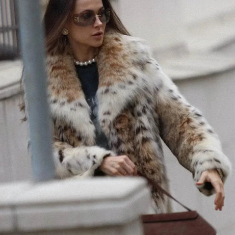 Manteau ample femme en fausse fourrure motif animal