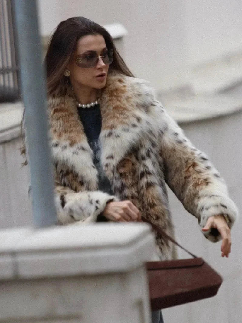 Manteau ample femme en fausse fourrure motif animal