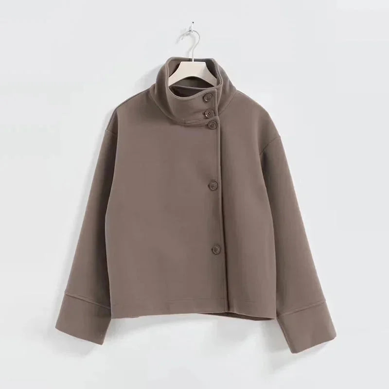 Manteau court femme avec boutons et col montant