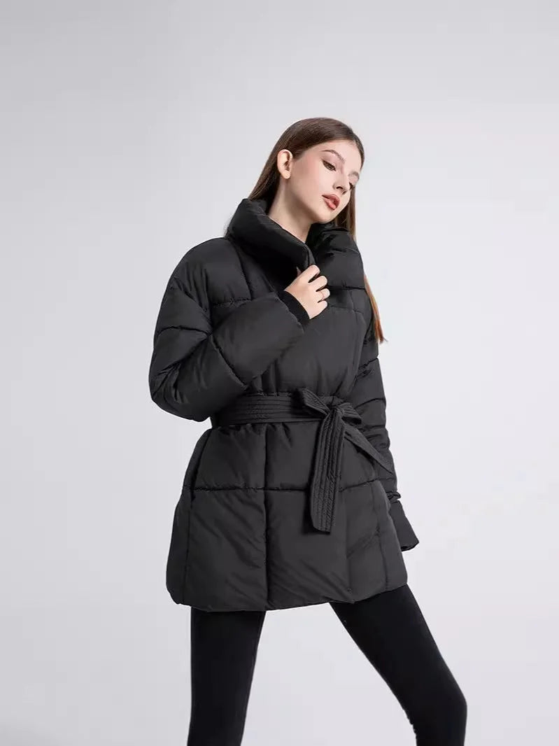 Manteau d’hiver femme avec ceinture et col élégant