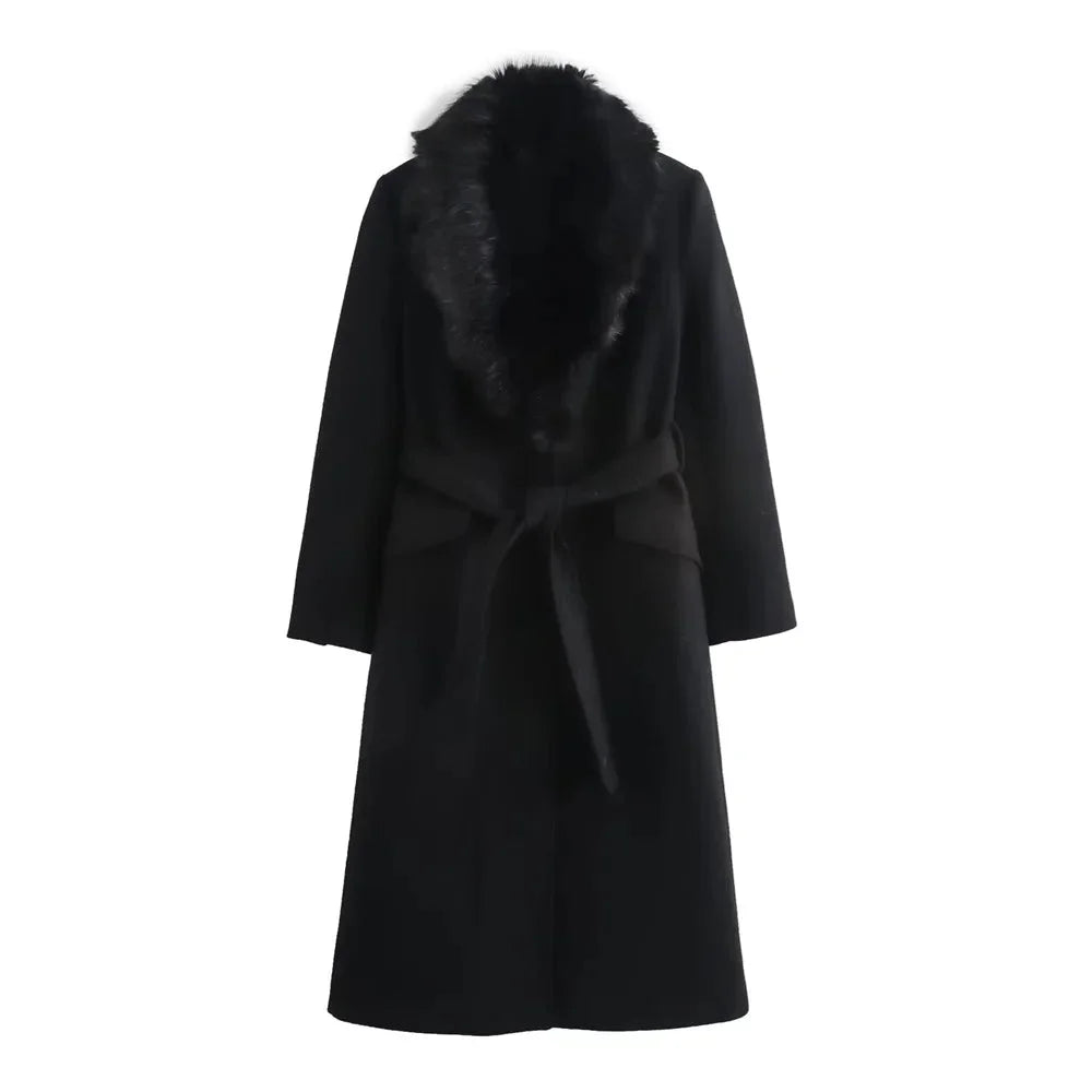 Manteau femme avec col en fausse fourrure et ceinture