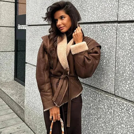 Veste femme brun ceinturé col shearling