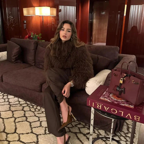 Manteau femme chic à texture douce et enveloppante