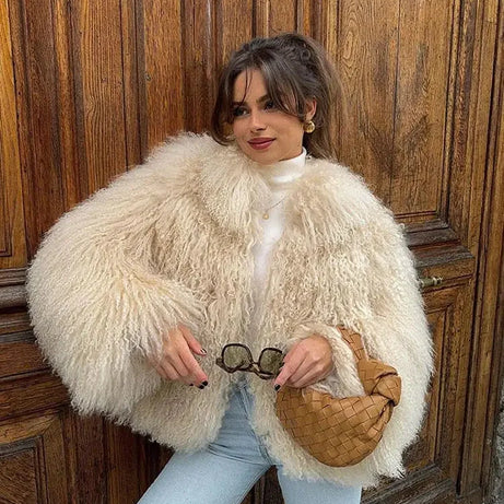 Manteau femme chic à texture douce et enveloppante