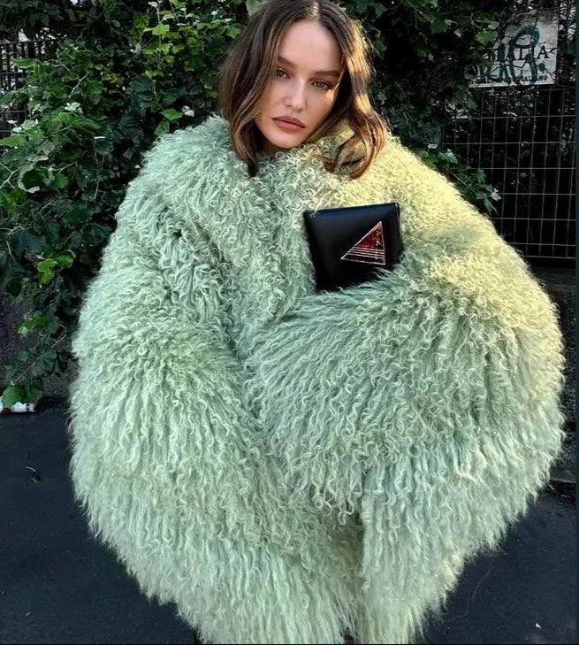 Manteau femme chic à texture douce et enveloppante