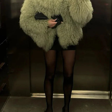 Manteau femme chic à texture douce et enveloppante
