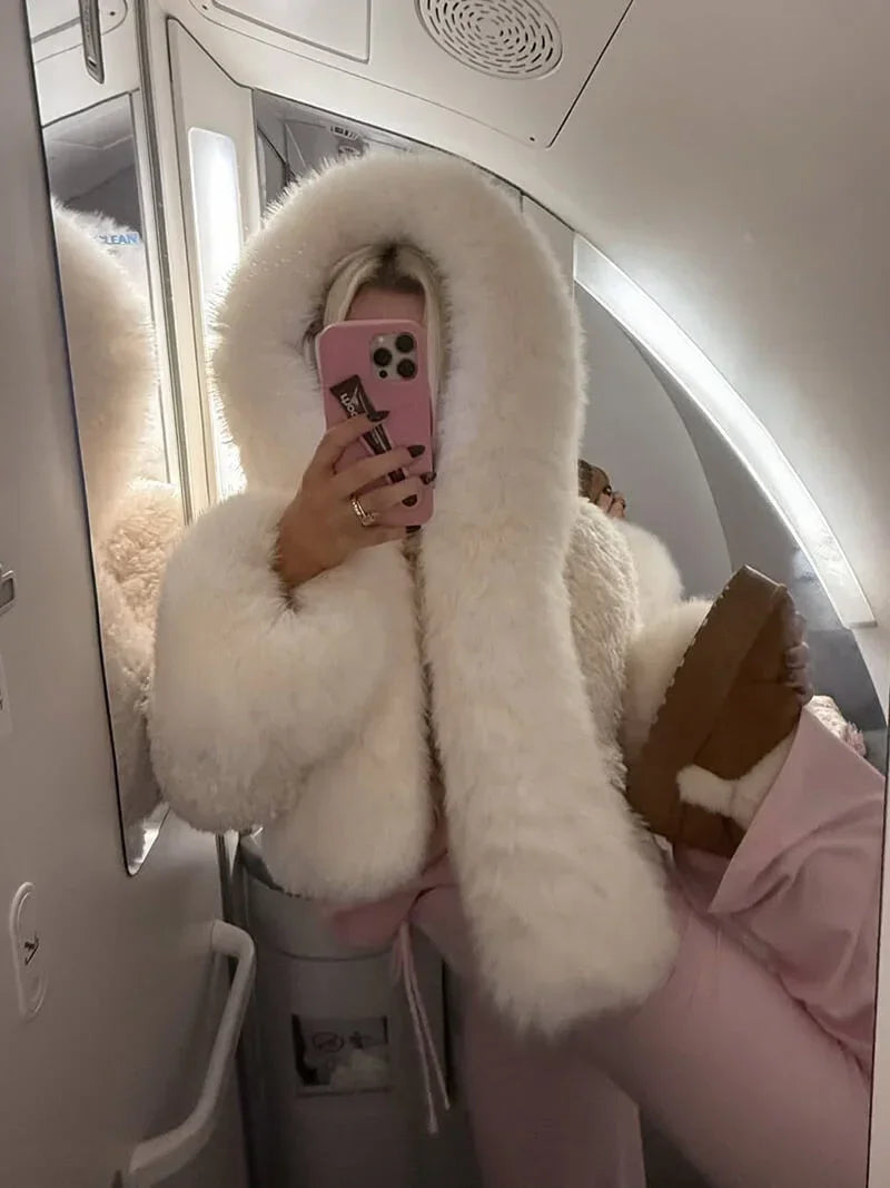 Manteau femme décontracté avec capuche en fausse fourrure