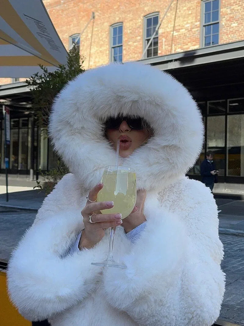 Manteau femme décontracté avec capuche en fausse fourrure