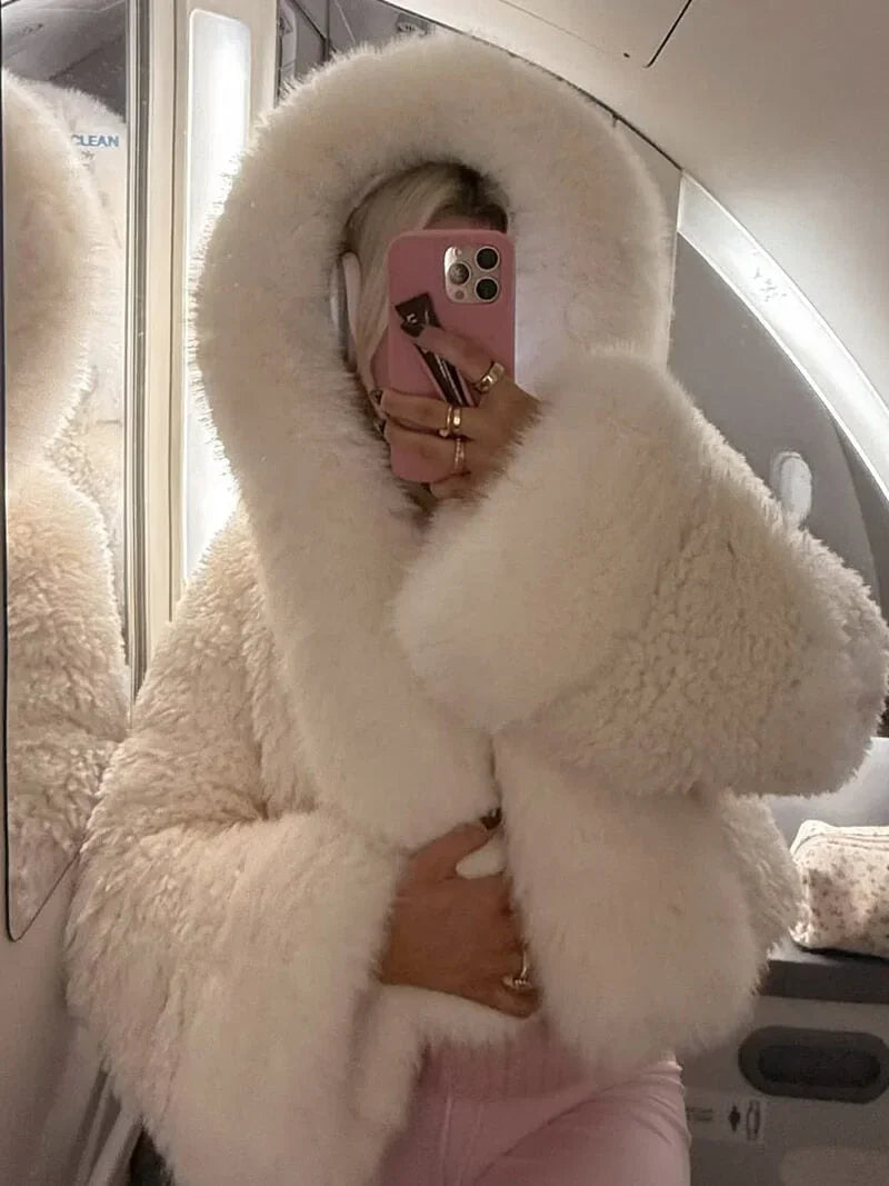 Manteau femme décontracté avec capuche en fausse fourrure