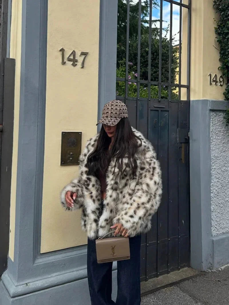 Manteau femme imprimé léopard en fausse fourrure