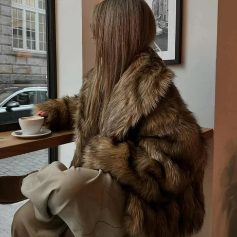 Manteau femme marron en fausse fourrure à manches longues