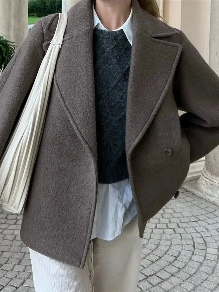 Manteau femme oversize marron avec boutons