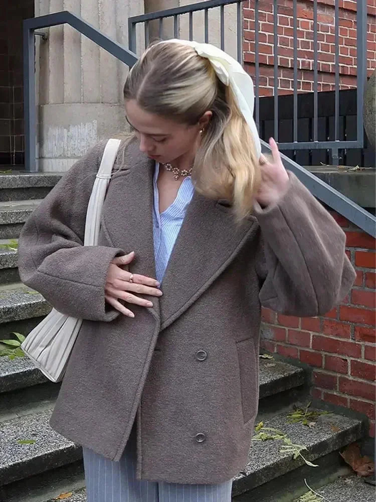 Manteau femme oversize marron avec boutons