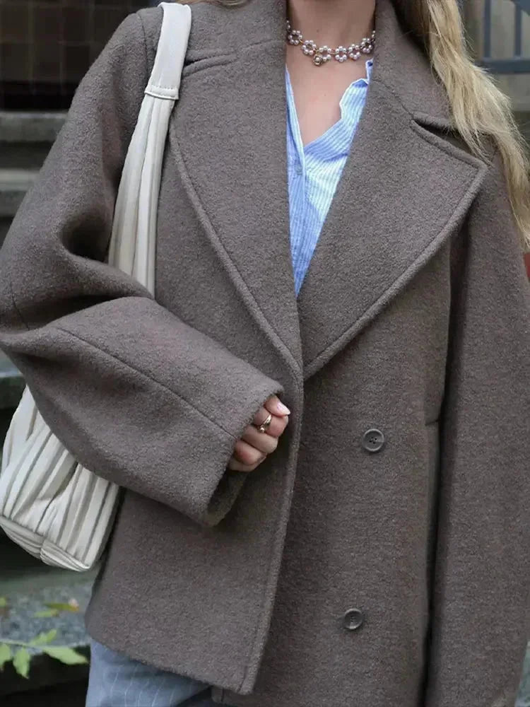 Manteau femme oversize marron avec boutons