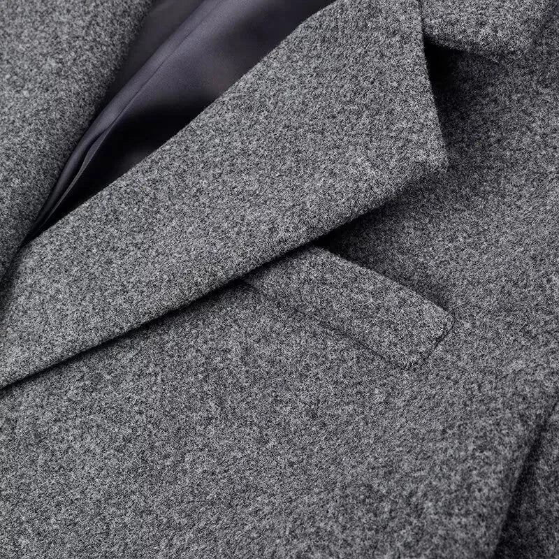 Manteau long femme élégant à rayures modernes