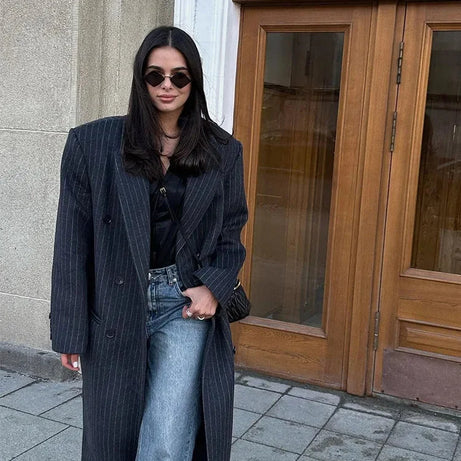 Manteau long femme élégant à rayures modernes