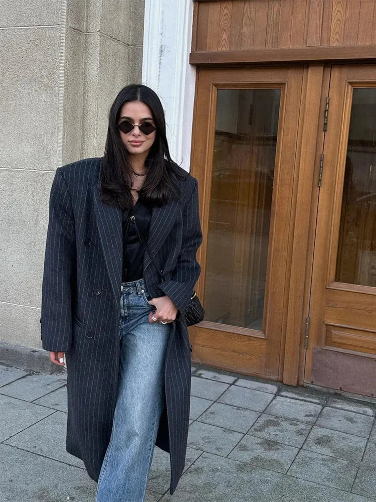 Manteau long femme élégant à rayures modernes