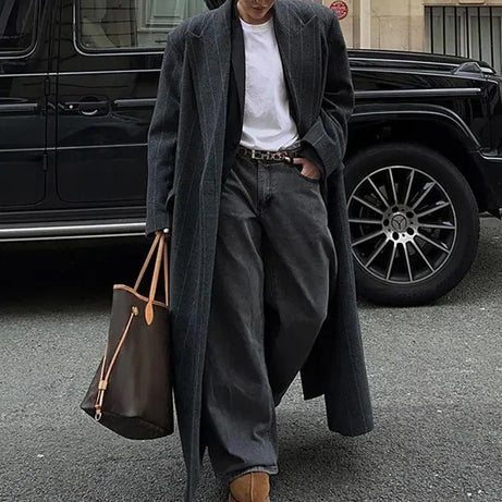 Manteau long femme élégant à rayures modernes